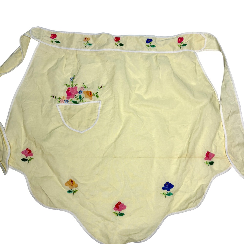 Vintage Embroidered Half Apron Floral scalloped Pocket Cotton Yello Retro Cotton